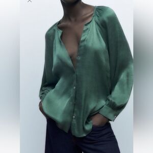 ZARA NWOT Silky Drape Eucalyptus Shade Puff Sleeve Blouse V-Neck Tunic XL